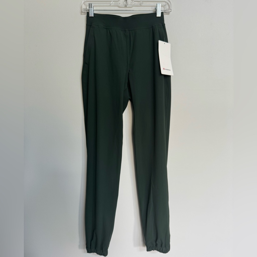 Lululemon Adapted State HR Jogger Green Pants NEW